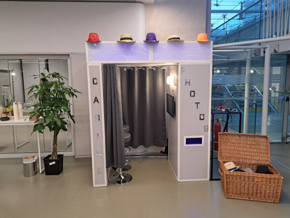 Cabine photomaton à Paris